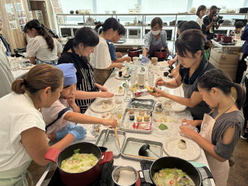 お魚料理レッスンの様子