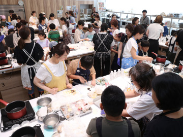 お魚料理レッスンの様子