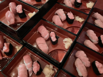 伊勢まぐろと長崎の養殖クロマグロと国産マグロのネギトロ